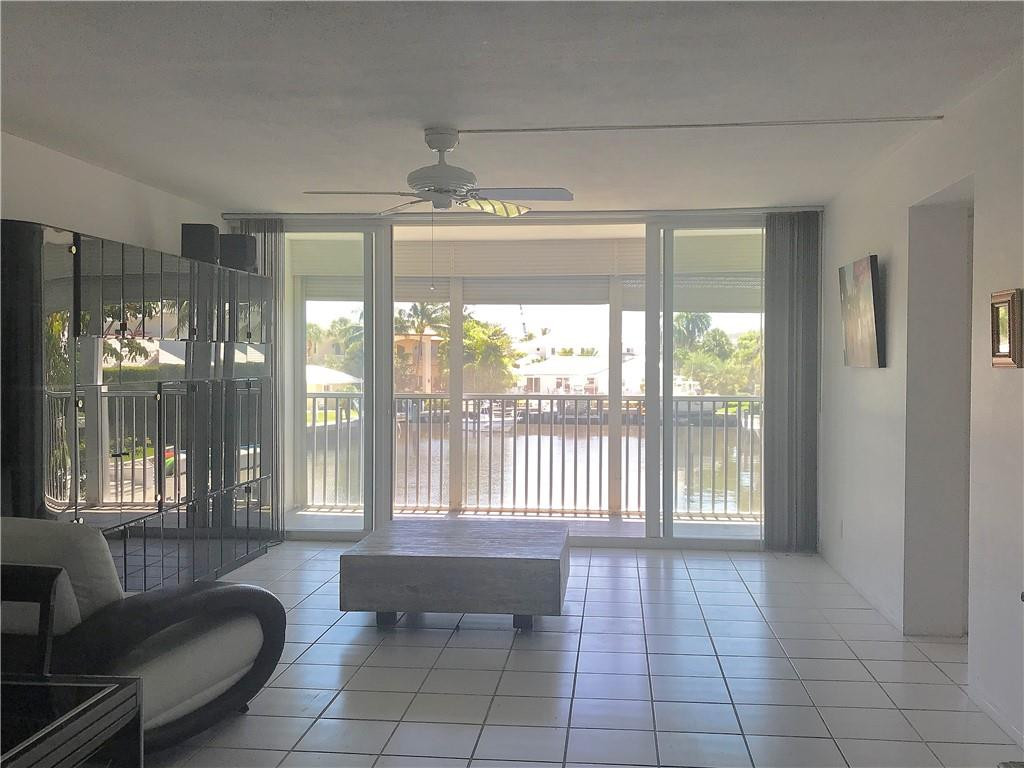 698 Northeast Spanish River Boulevard, Unit 23 Boca Raton, FL 33431 - Photo 7 of 30 Photo 7