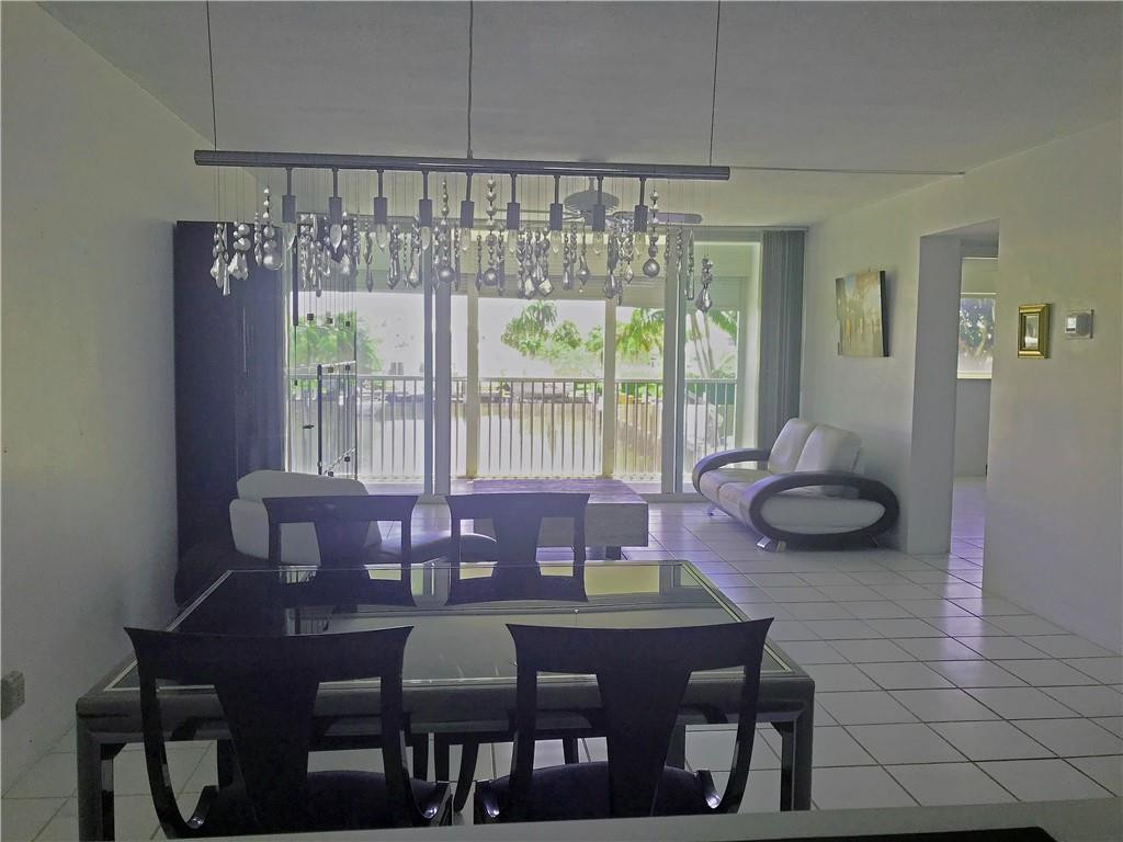 698 Northeast Spanish River Boulevard, Unit 23 Boca Raton, FL 33431 - Photo 8 of 30 Photo 8