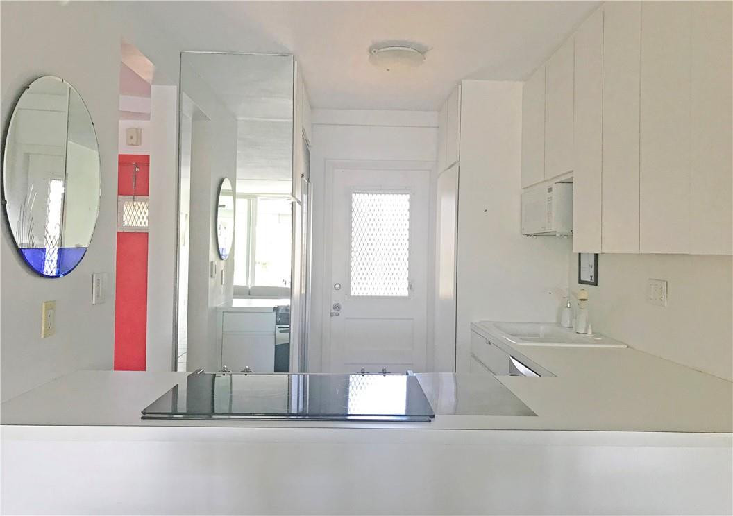 698 Northeast Spanish River Boulevard, Unit 23 Boca Raton, FL 33431 - Photo 9 of 30 Photo 9
