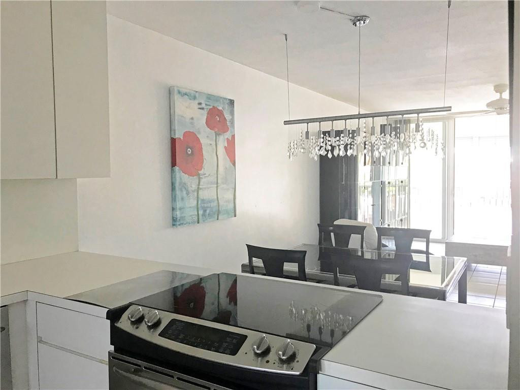 698 Northeast Spanish River Boulevard, Unit 23 Boca Raton, FL 33431 - Photo 10 of 30 Photo 10