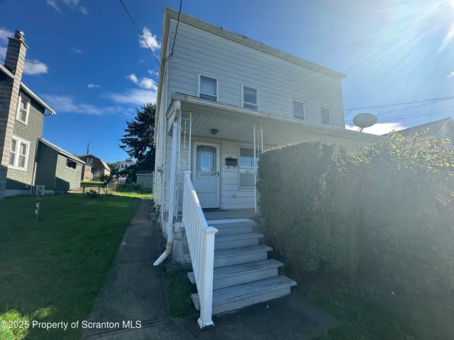 $1,000 | 74 West Chestnut Street, Wilkes Barre, PA 18705