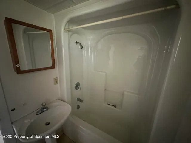 $1,000 | 74 West Chestnut Street, Wilkes Barre, PA 18705