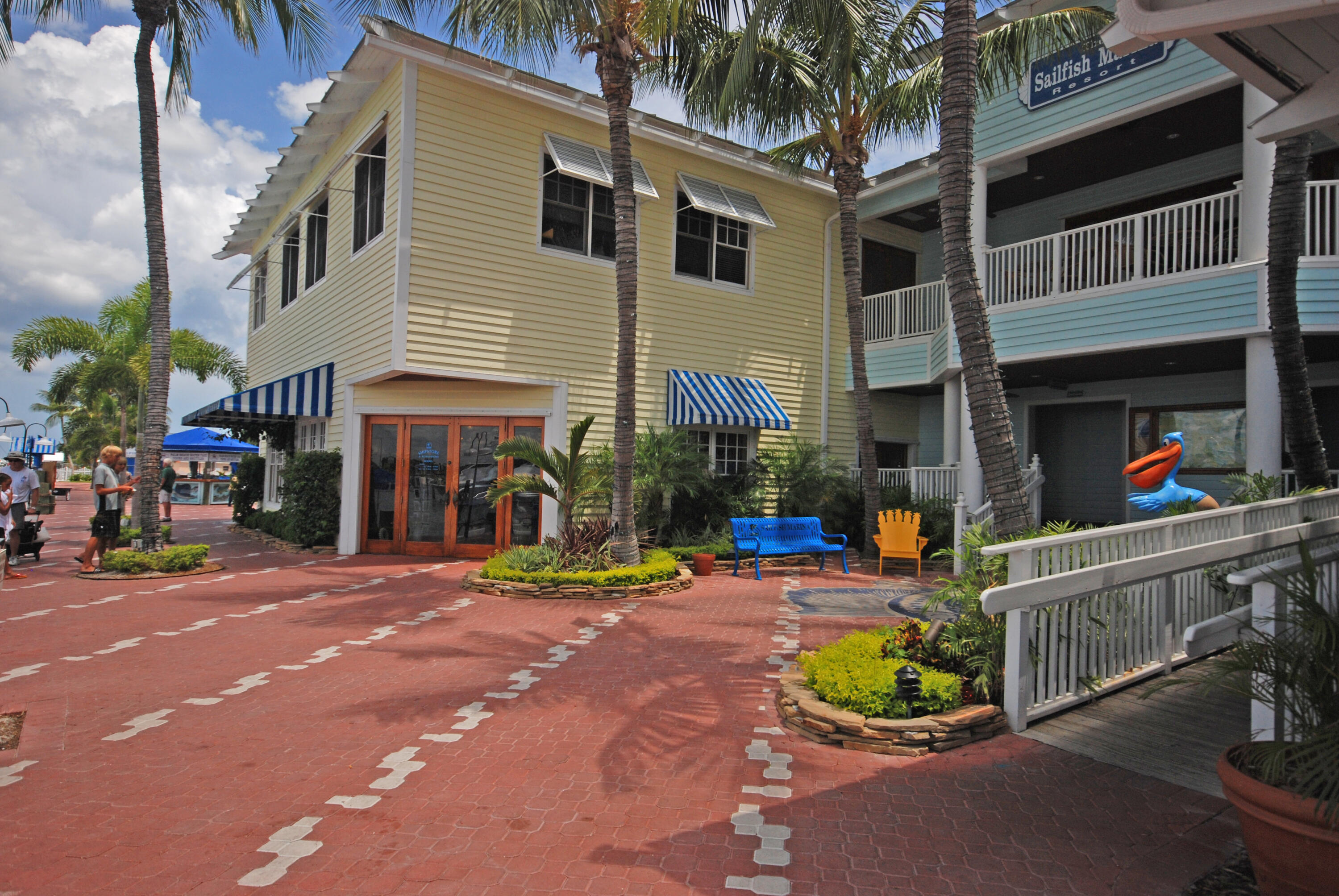 5380 North Ocean Drive, Unit 2I Singer Island, FL 33404 - Photo 25 of 32 a view of a street with sitting area