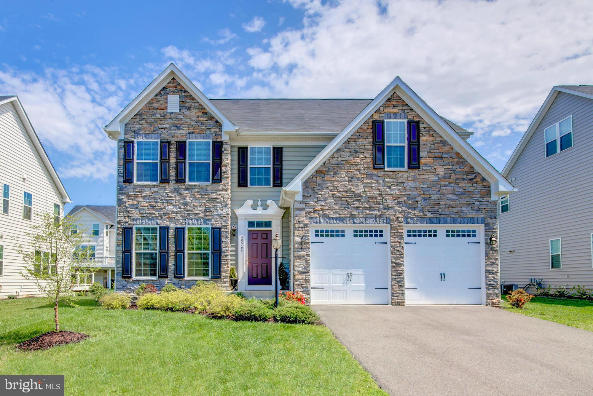 25764 Racing Sun Drive Aldie, VA 20105 - Photo 1 of 30 Exterior (Front)