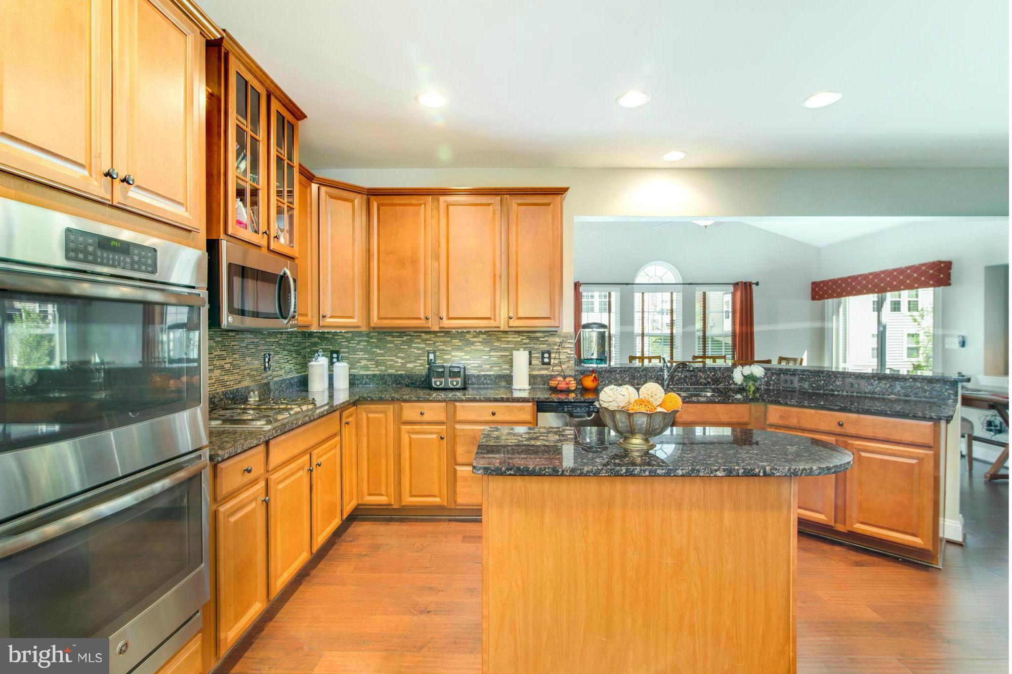25764 Racing Sun Drive Aldie, VA 20105 - Photo 11 of 30 Kitchen