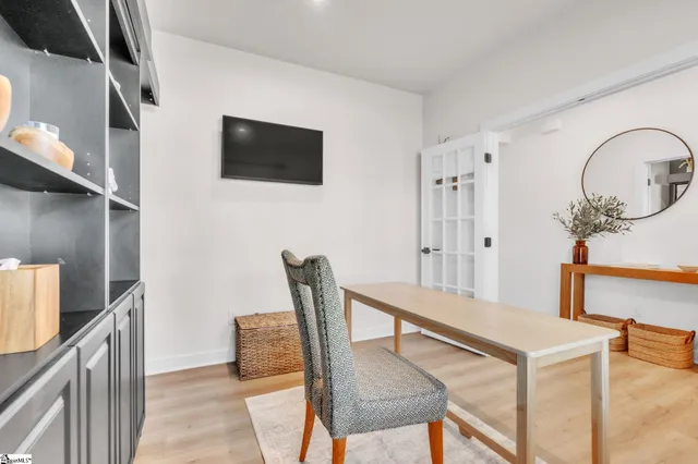 $3,000 | 401 Aztec Court, Greenville, SC 29607