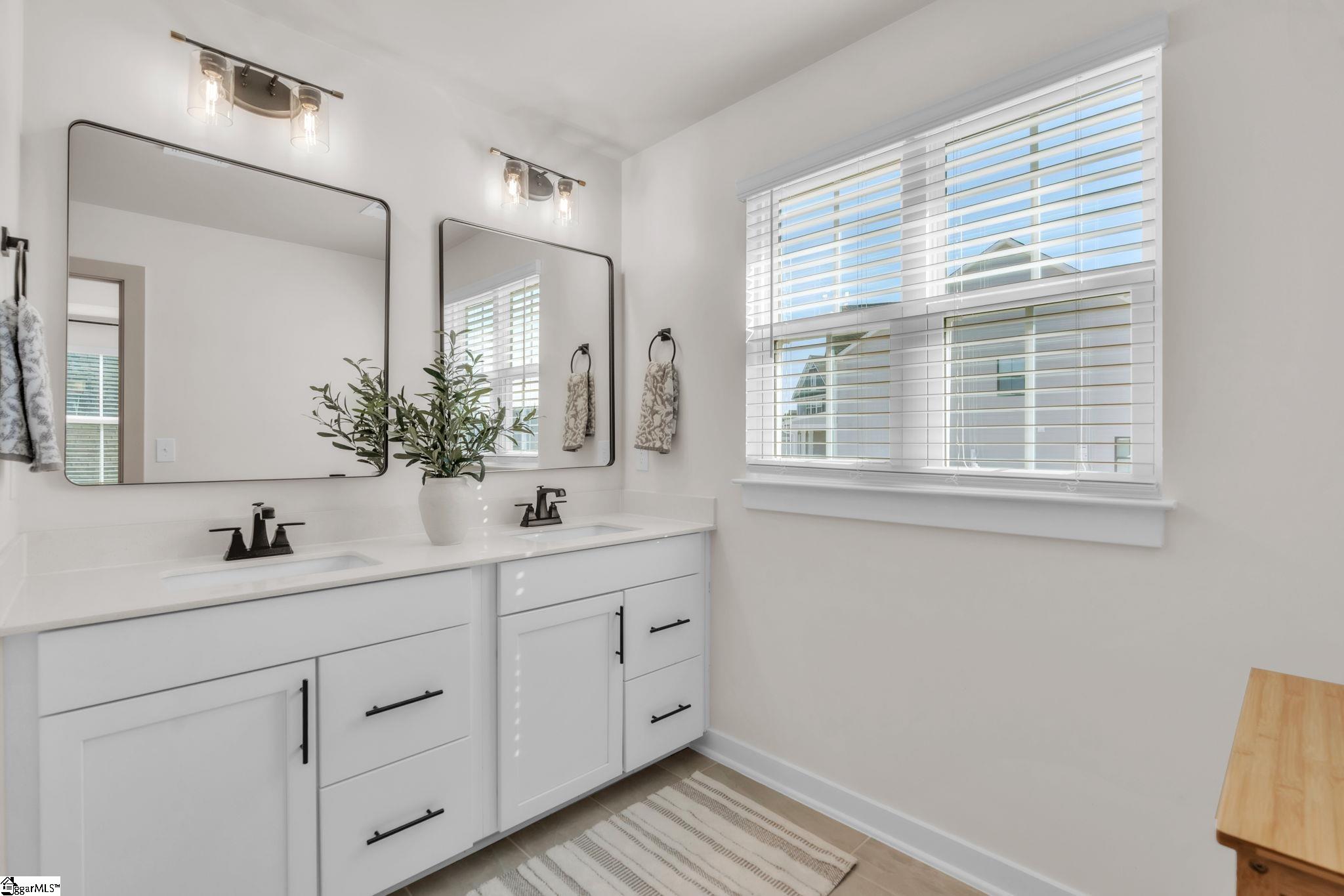 401 Aztec Court Greenville, SC 29607 - Photo 20 of 48