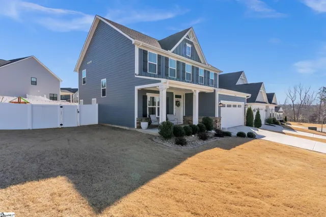 $3,000 | 401 Aztec Court, Greenville, SC 29607