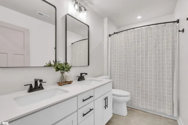 $3,000 | 401 Aztec Court, Greenville, SC 29607