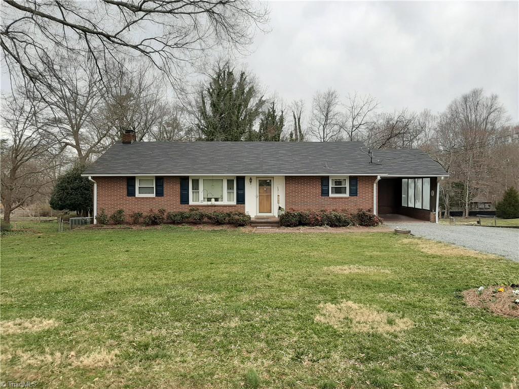 5156 Alaska Road Walkertown, NC 27051 - Photo 1 of 16 Gallery Image 1