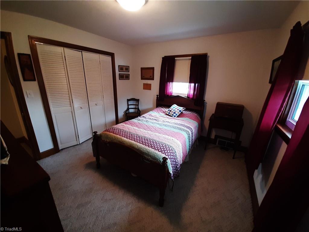 5156 Alaska Road Walkertown, NC 27051 - Photo 5 of 16 Gallery Image 5