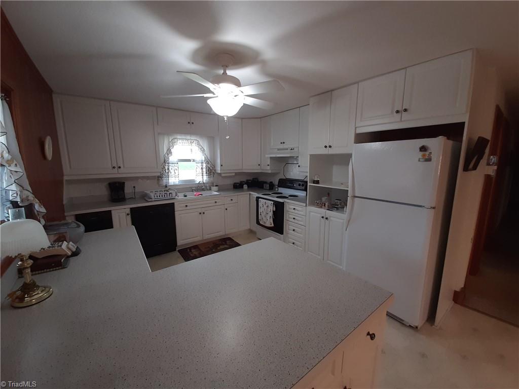 5156 Alaska Road Walkertown, NC 27051 - Photo 8 of 16 Gallery Image 8