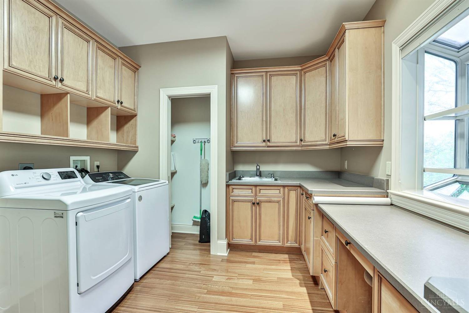 7975 Cooper Road Montgomery, OH 45242 - Photo 57 of 88