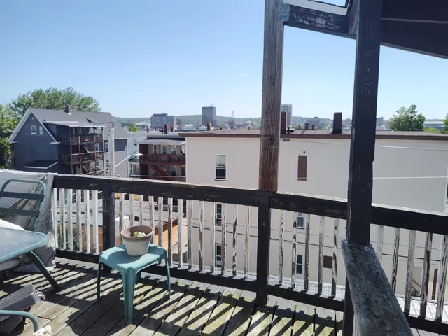 $679,000 | 183 Cartier Street, Manchester, NH 03102