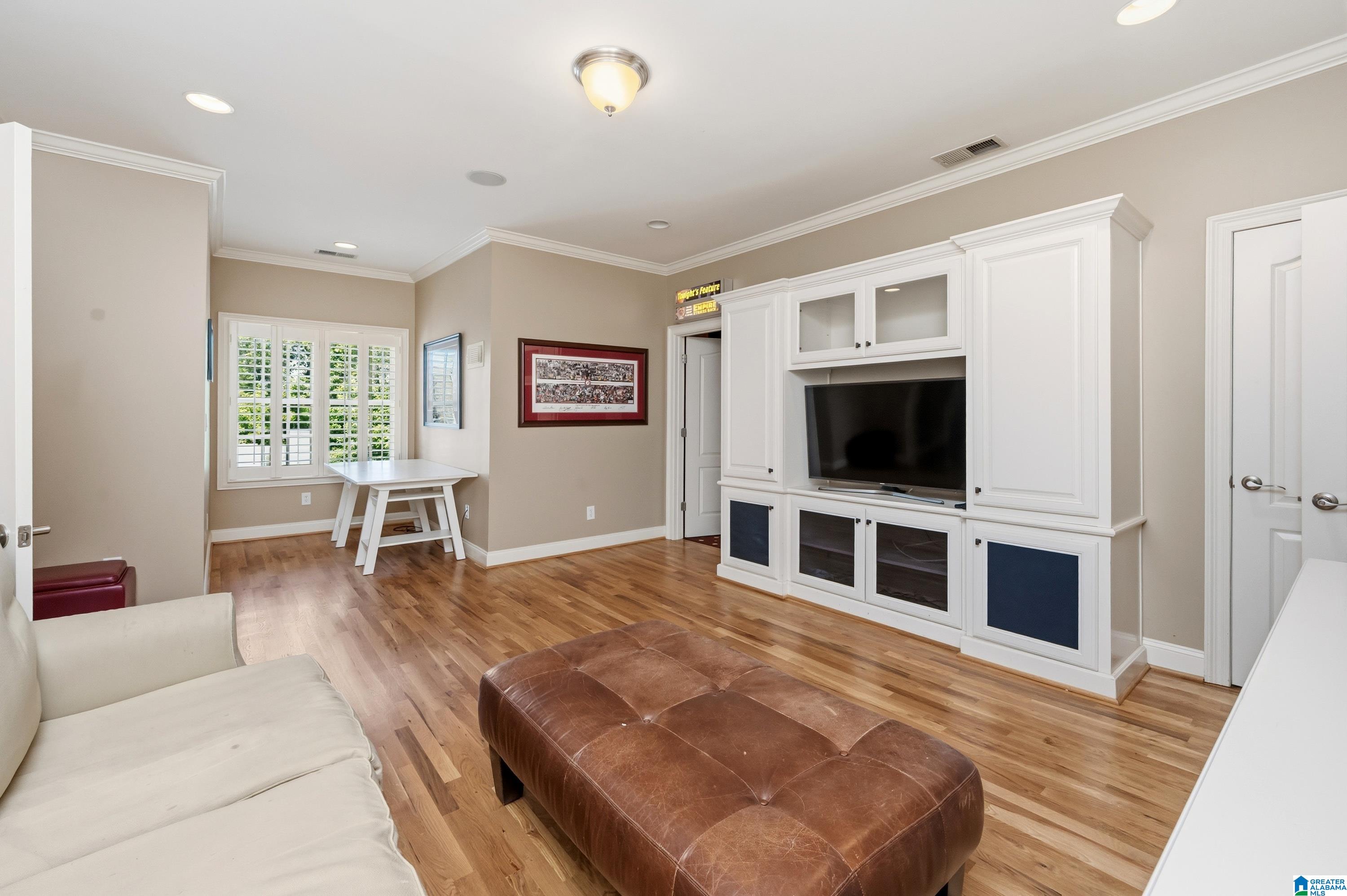 1919 Wellington Road Homewood, AL 35209 - Photo 37 of 85 Gallery Image 37