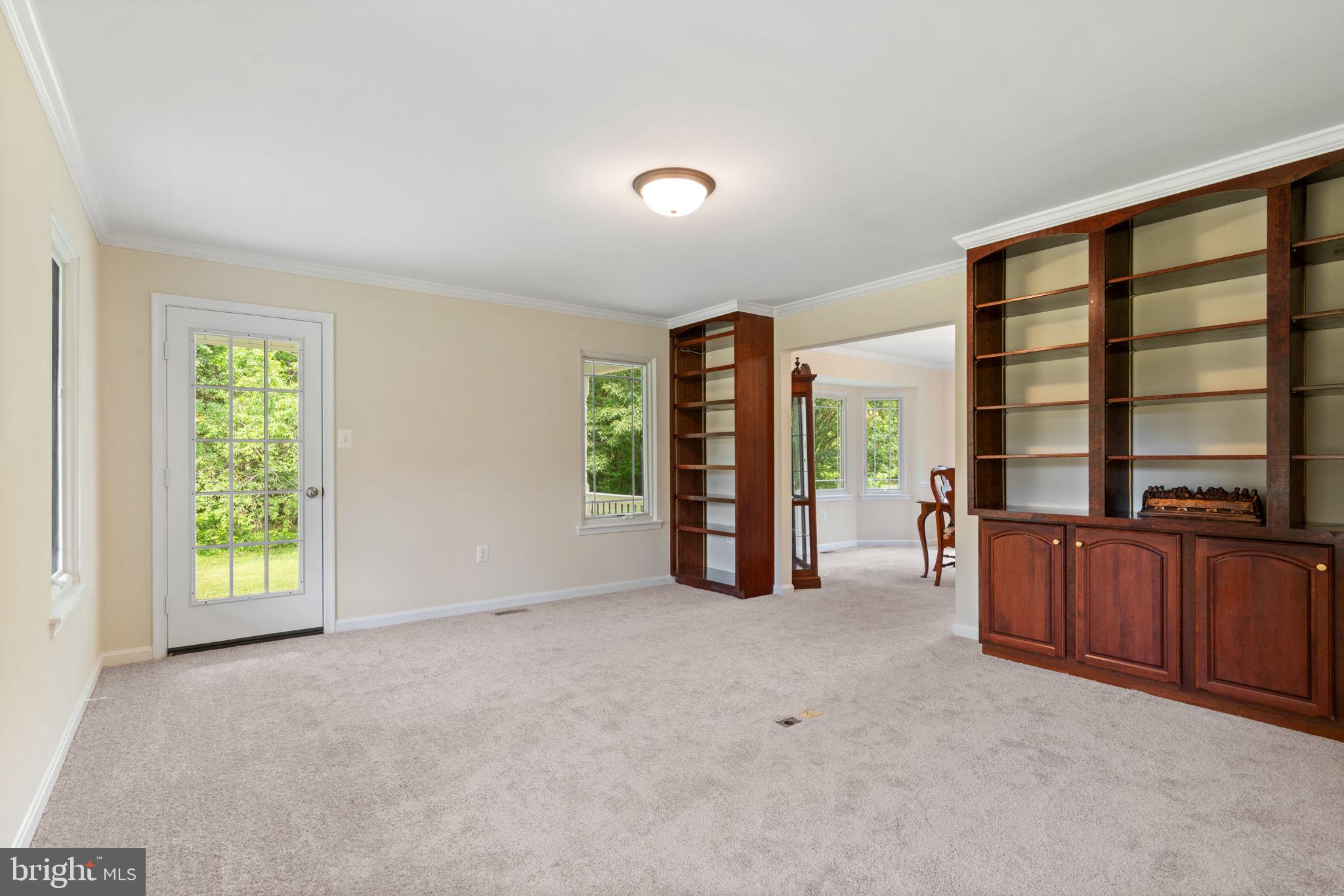6449 Morris Road Spotsylvania, VA 22551 - Photo 15 of 61 Living Room / Office