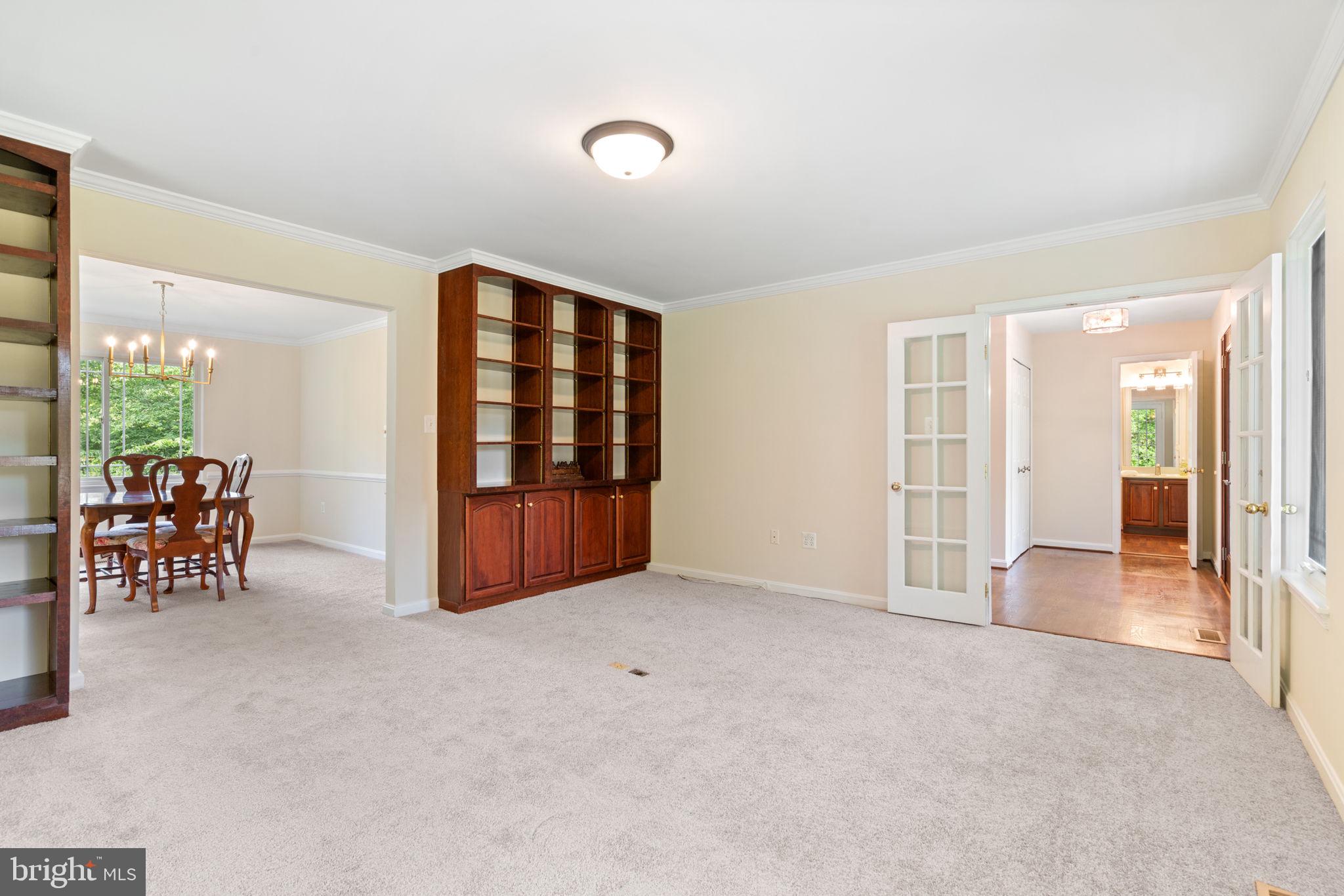 6449 Morris Road Spotsylvania, VA 22551 - Photo 16 of 61 Living Room / Office