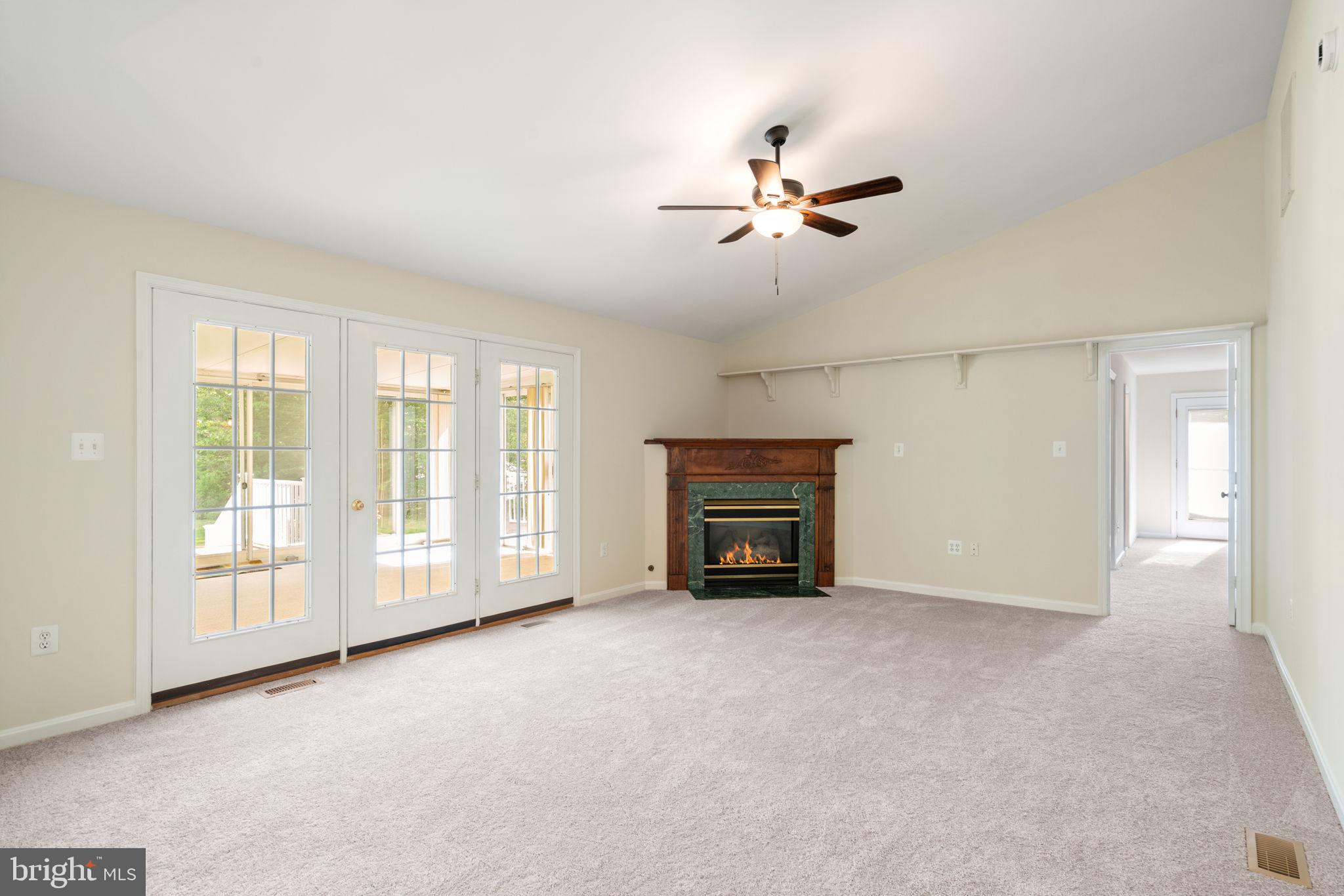 6449 Morris Road Spotsylvania, VA 22551 - Photo 19 of 61 Family Room