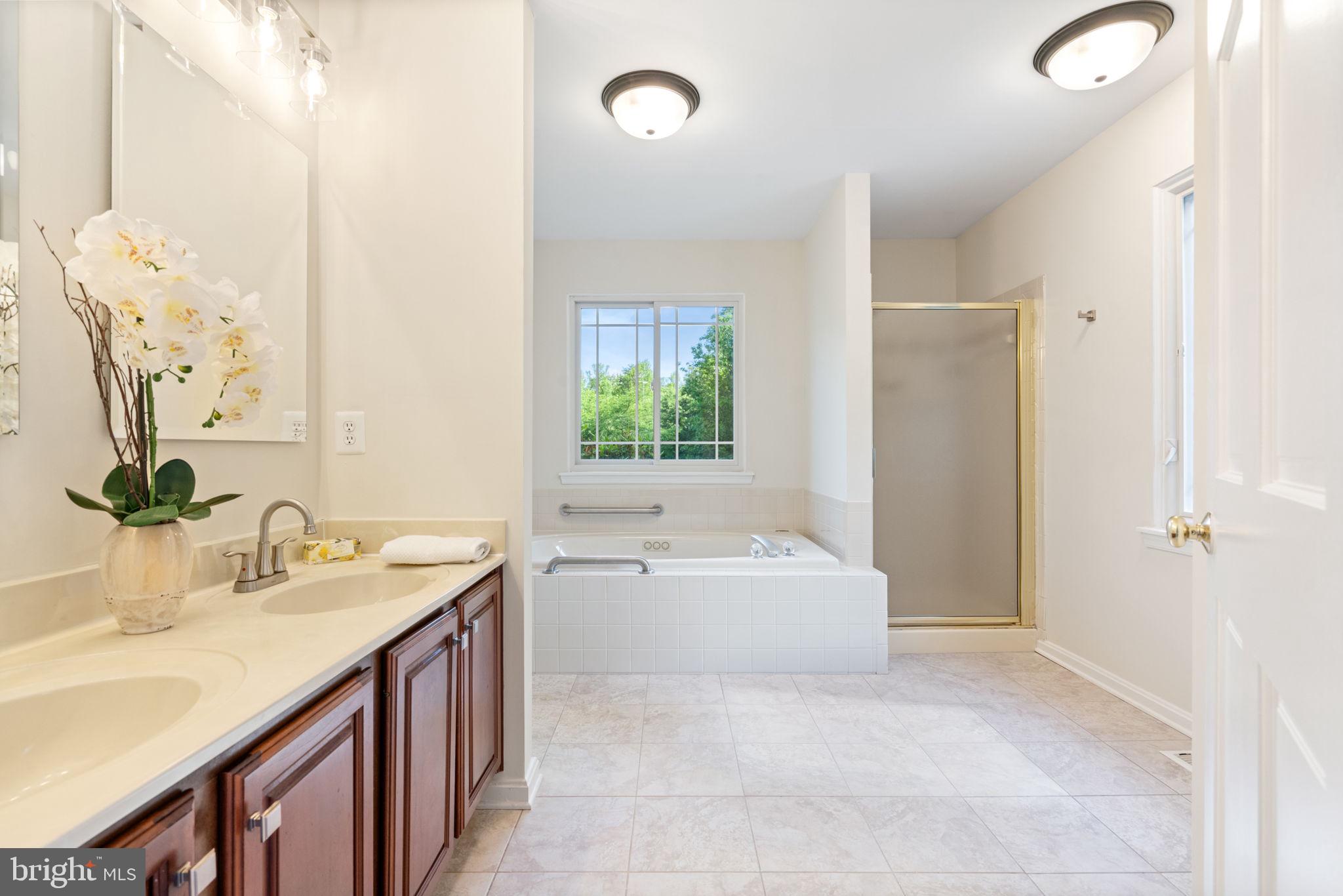 6449 Morris Road Spotsylvania, VA 22551 - Photo 36 of 61 Master Bathroom