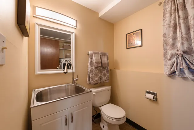 $465,000 | 795 Plymouth Road, Hoffman Estates, IL 60192