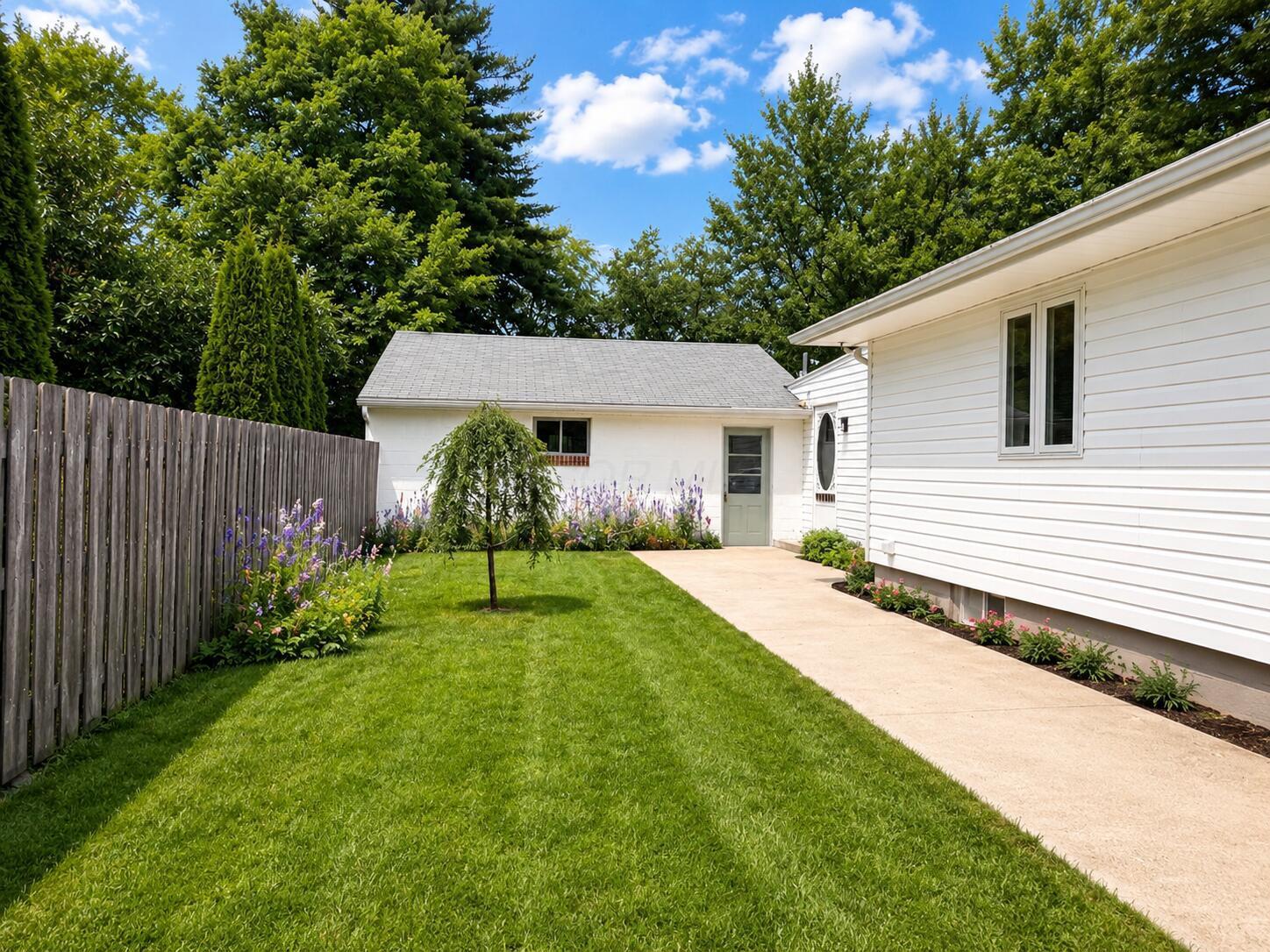 1238 Francisco Road Columbus, OH 43220 - Photo 12 of 14