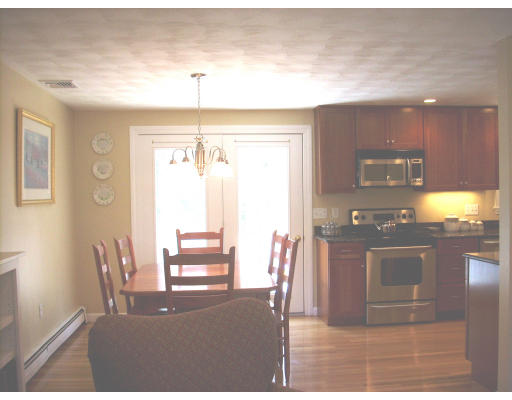 228 Old Farm Road Hanover, MA 02339 - Photo 8 of 26 Gallery Image 8
