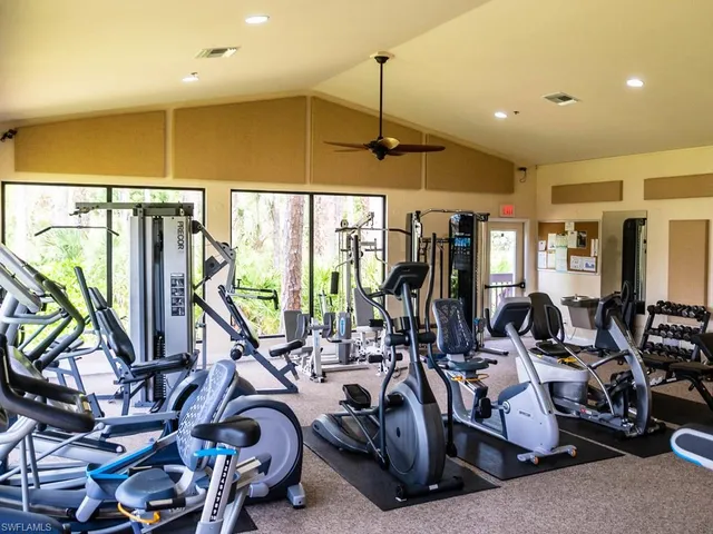 $3,500 | 290 Naples Cove Drive, Unit 2602, Naples, FL 34110