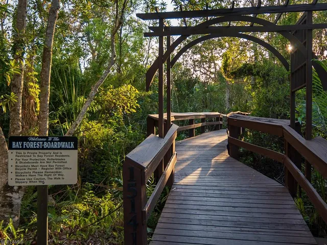 $3,500 | 290 Naples Cove Drive, Unit 2602, Naples, FL 34110