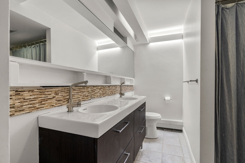 14 Gordon Street Boston, MA 02130 - Photo 20 of 39