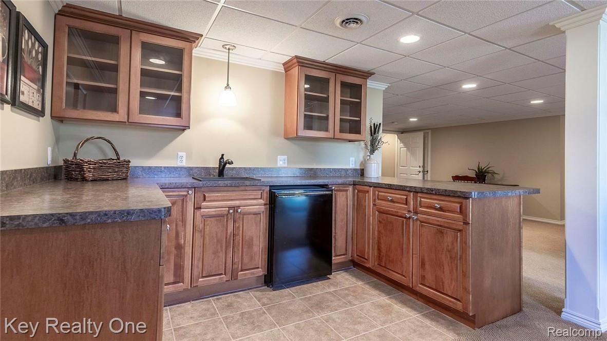 2790 Castlemartin Court Rochester, MI 48306 - Photo 40 of 64 051_37.jpg