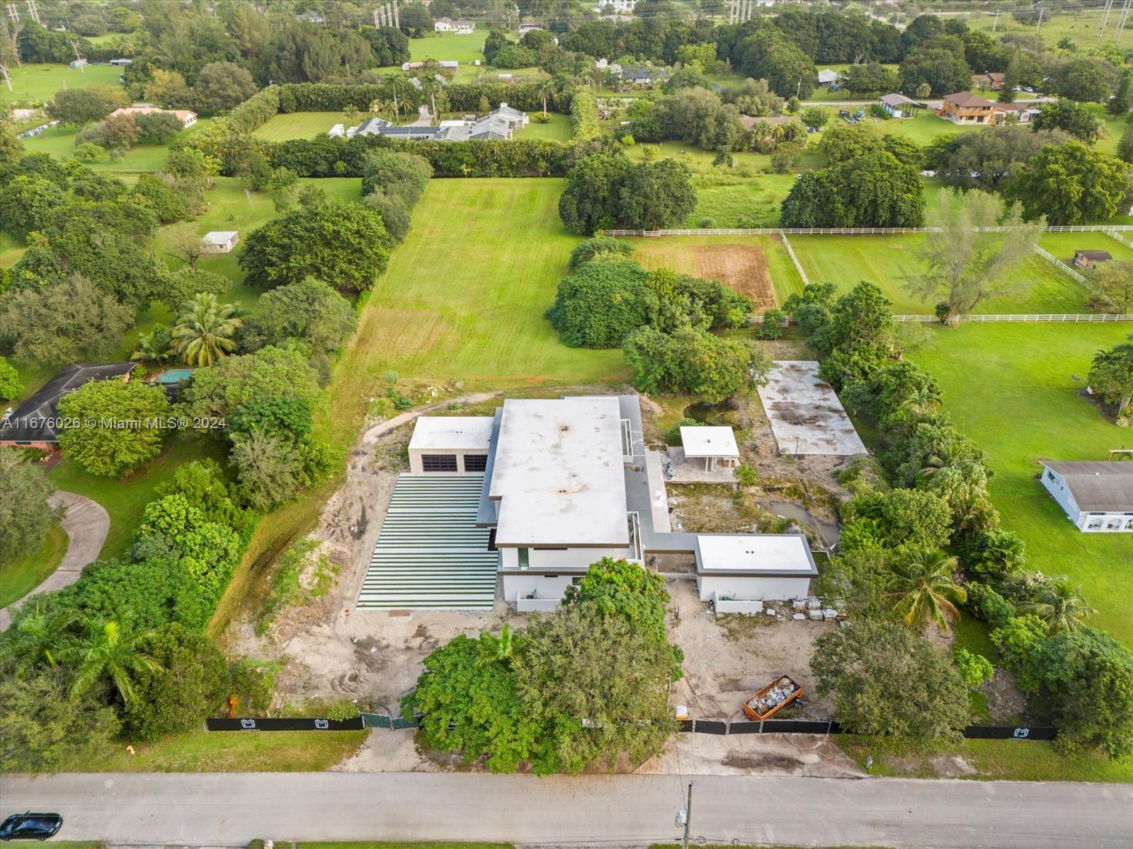 17841 Southwest 70th Place Southwest Ranches, FL 33331 - Photo 5 of 12