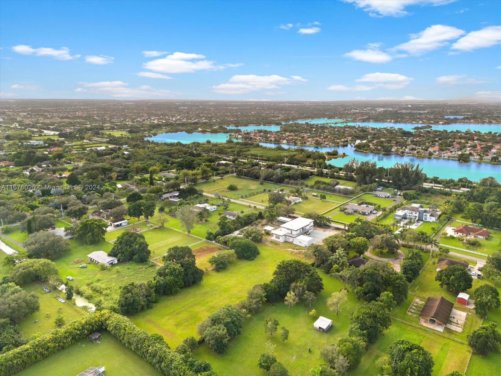 17841 Southwest 70th Place Southwest Ranches, FL 33331 - Photo 8 of 12