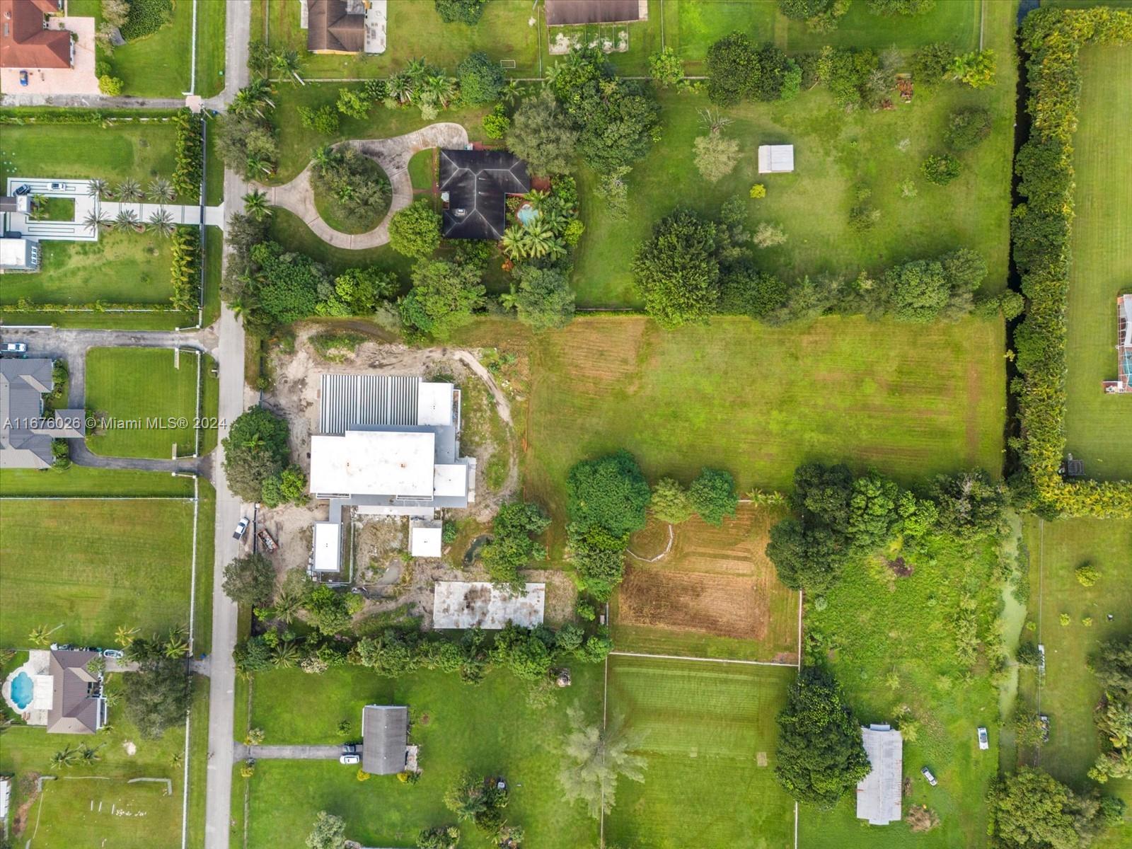 17841 Southwest 70th Place Southwest Ranches, FL 33331 - Photo 10 of 12