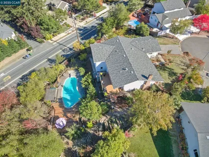$1,475,000 | 92 Gaywood Place, Moraga, CA 94556