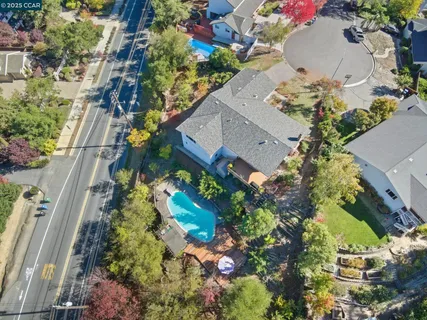 $1,475,000 | 92 Gaywood Place, Moraga, CA 94556