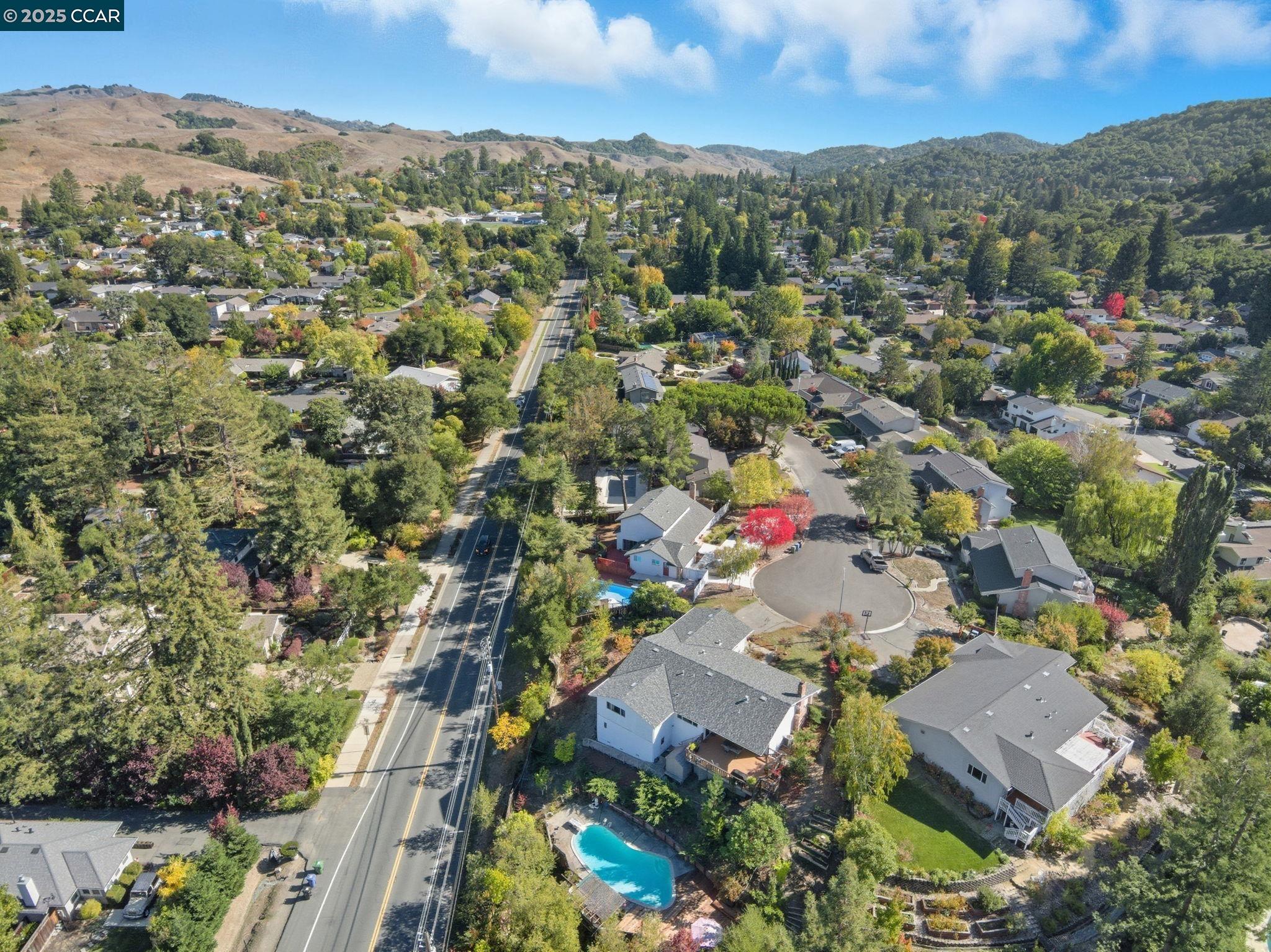 92 Gaywood Place Moraga, CA 94556 - Photo 45 of 52 an aerial view of residential houses with outdoor space and trees