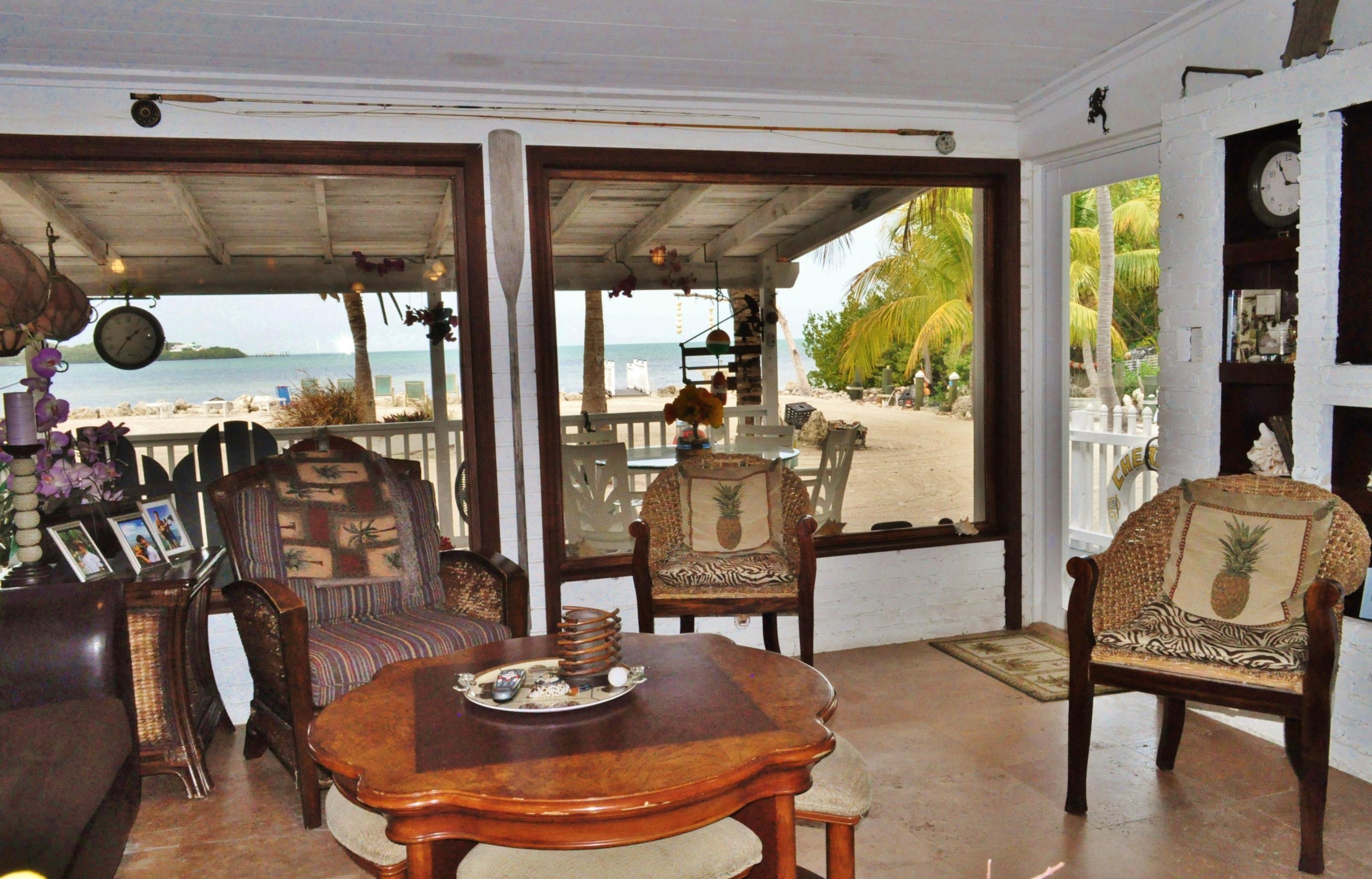 60 Pelican Road Marathon, FL 33050 - Photo 2 of 47 Living Room (1)