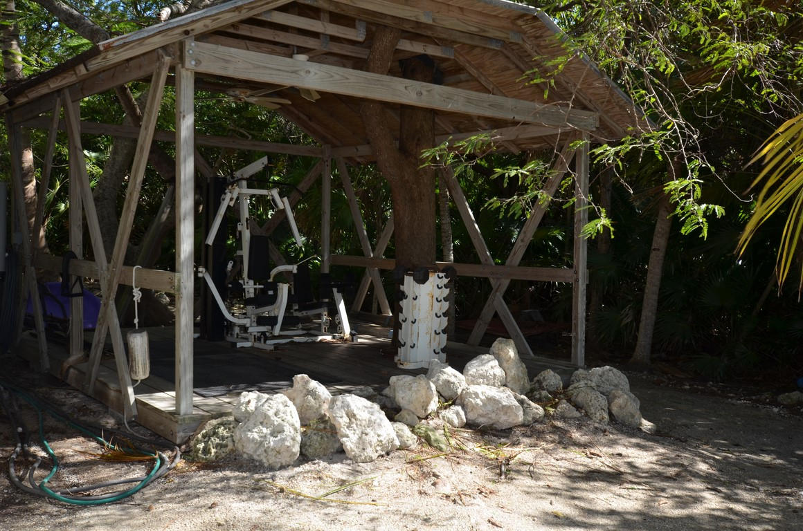 60 Pelican Road Marathon, FL 33050 - Photo 32 of 47 Gazebo