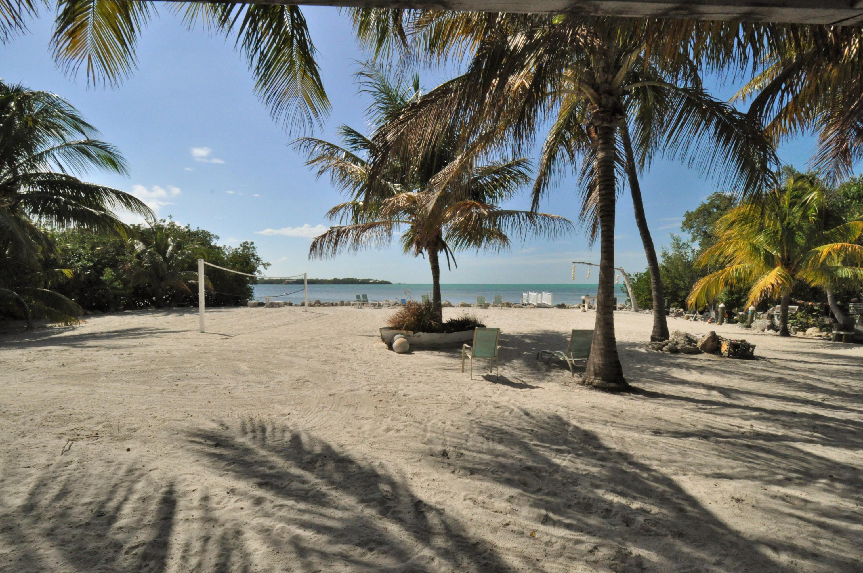 60 Pelican Road Marathon, FL 33050 - Photo 10 of 47 Beach/Yard Area
