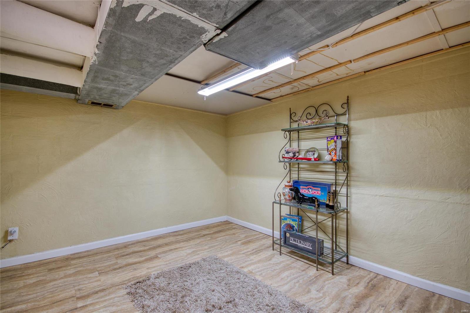 7141 Becker Road Oakville, MO 63129 - Photo 24 of 40 Gallery Image 24