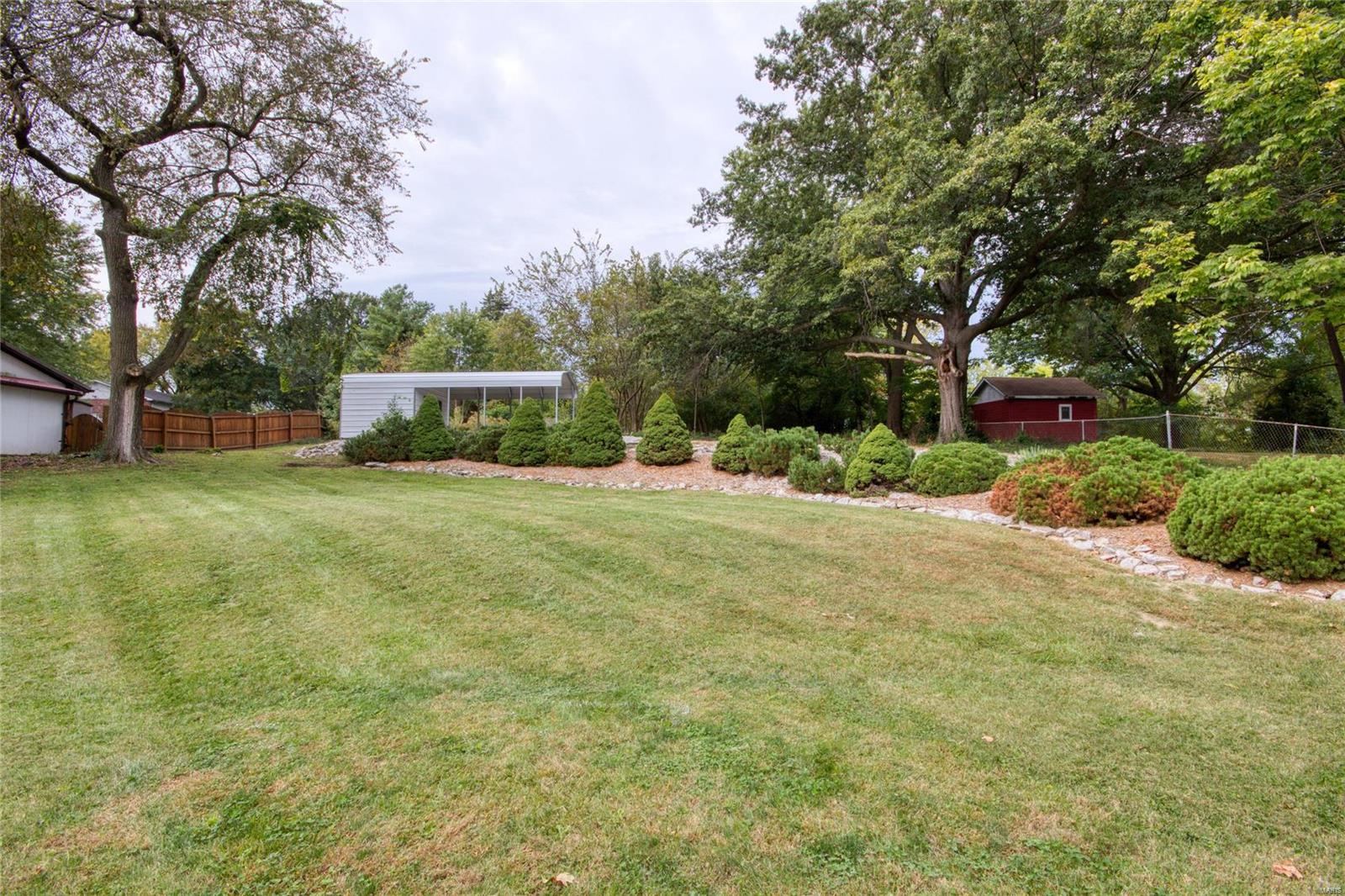 7141 Becker Road Oakville, MO 63129 - Photo 31 of 40 Gallery Image 31