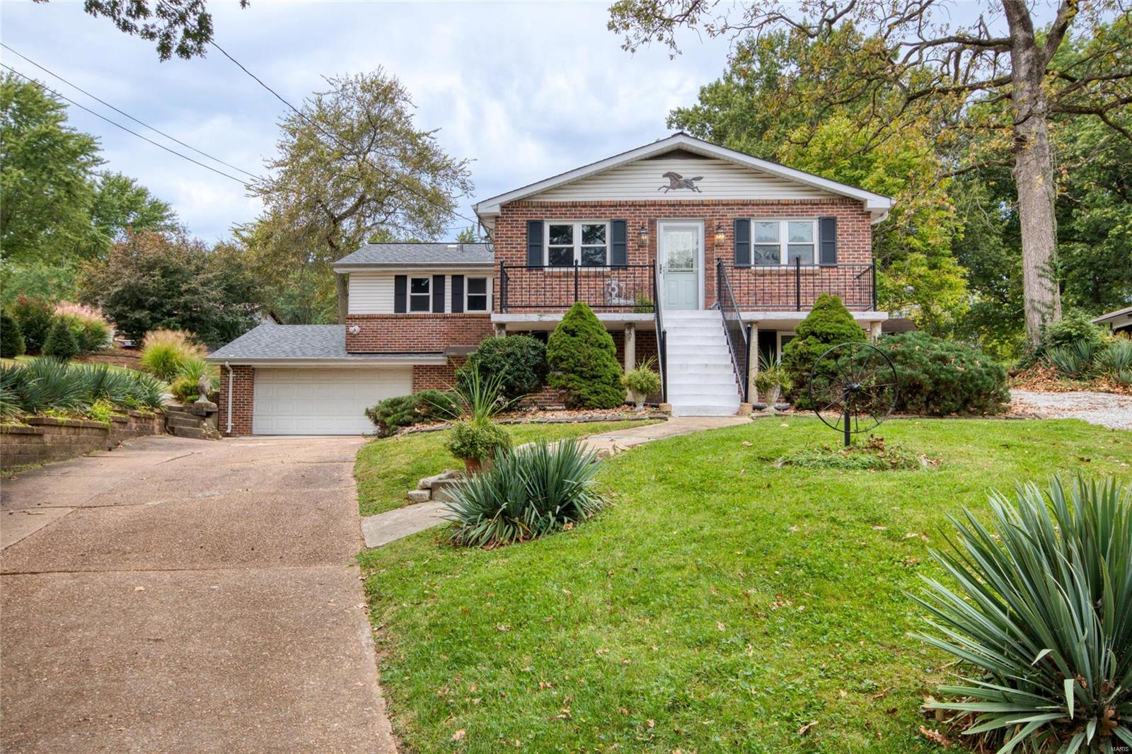 7141 Becker Road Oakville, MO 63129 - Photo 38 of 40 Gallery Image 38