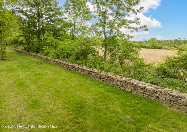 $880,000 | 7 Old Road, Tivoli, NY 12583