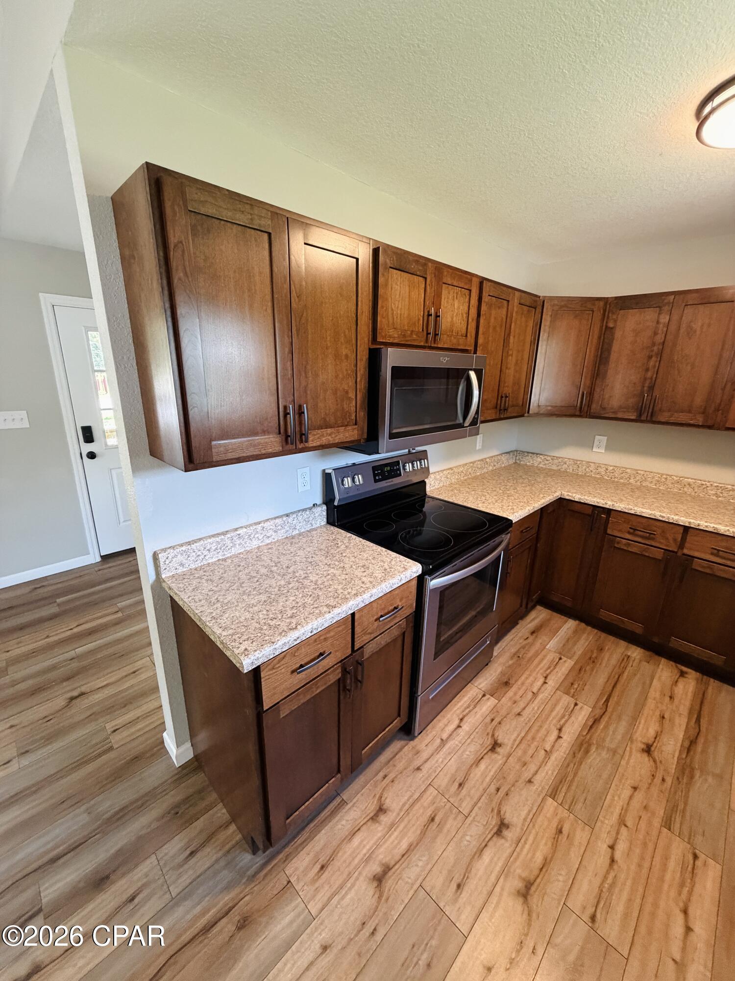 6601 Grande Oak Loop Grand Ridge, FL 32442 - Photo 5 of 24 Gallery Image 5