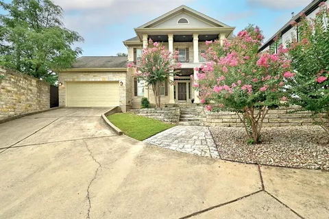 $5,000 | 1111 East Riverside Drive, Austin, TX 78704