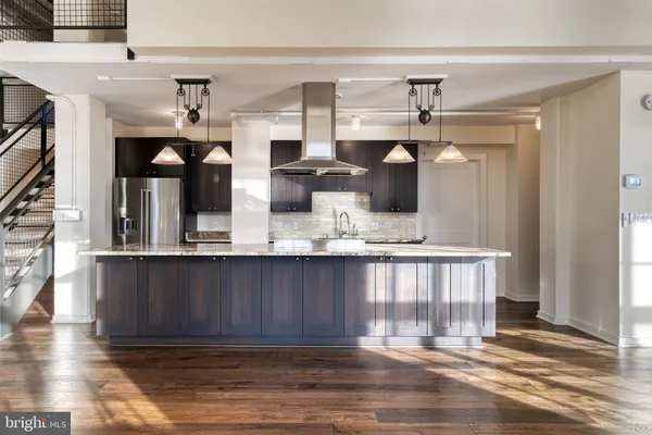 $4,000 | 1220 Bank Street, Unit 410, Baltimore, MD 21202