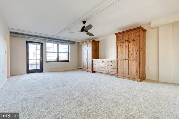 $4,000 | 1220 Bank Street, Unit 410, Baltimore, MD 21202