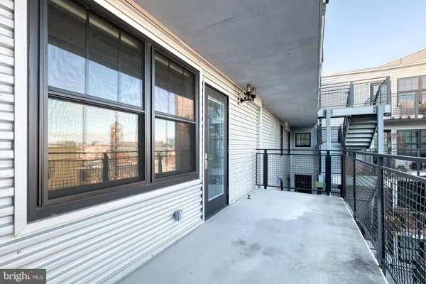 $4,000 | 1220 Bank Street, Unit 410, Baltimore, MD 21202