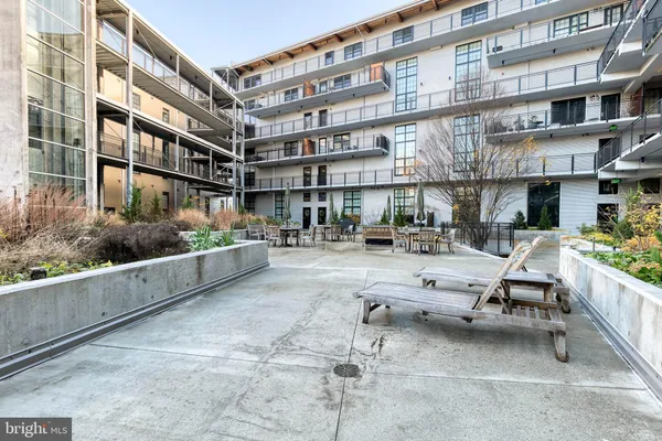 $4,000 | 1220 Bank Street, Unit 410, Baltimore, MD 21202