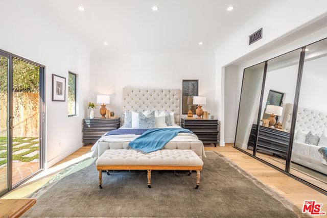 $2,595,000 | 913 South Mullen Avenue, Los Angeles, CA 90019